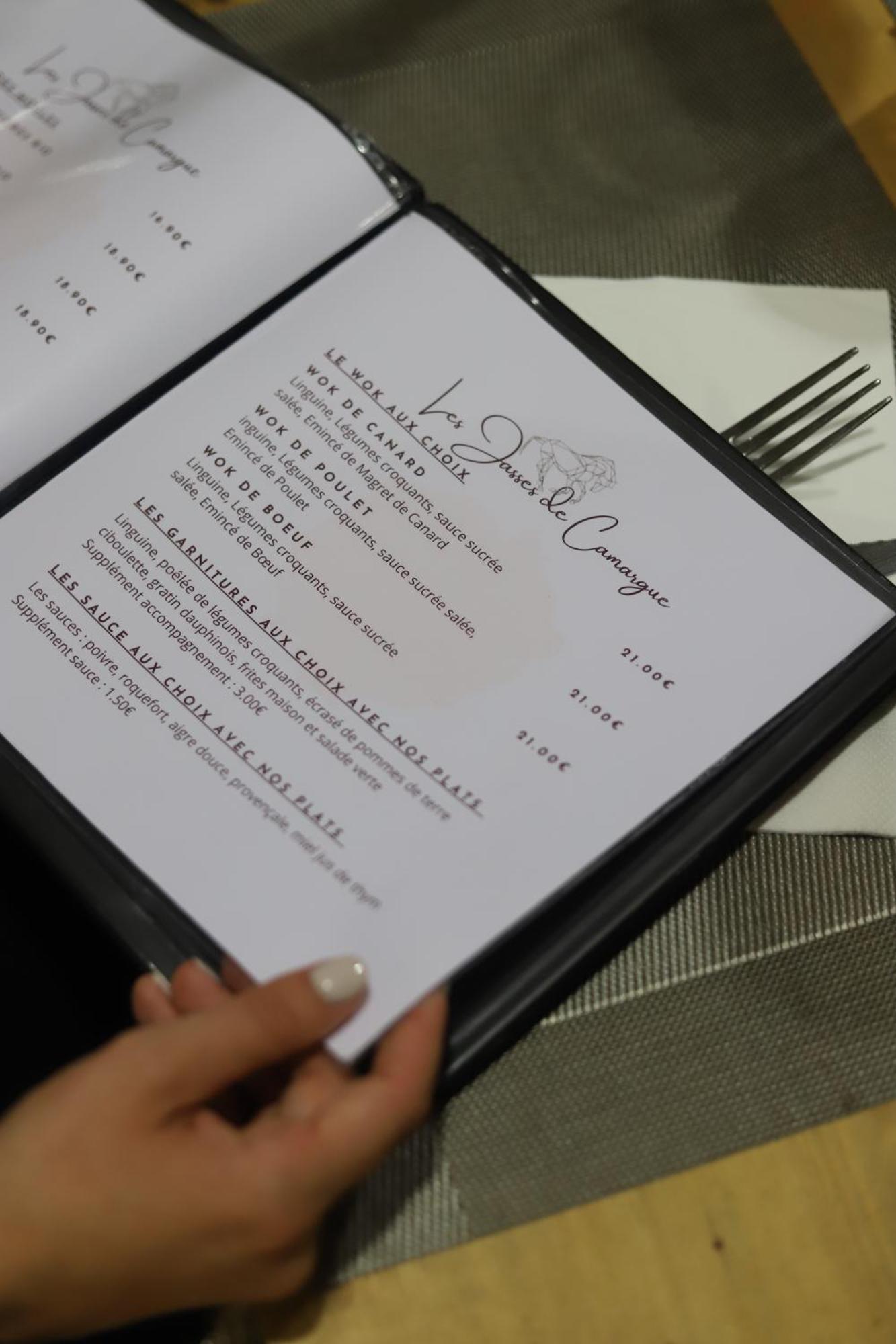Hotel Restaurant Les Jasses De Camargue Gallargues-le-Montueux Dış mekan fotoğraf