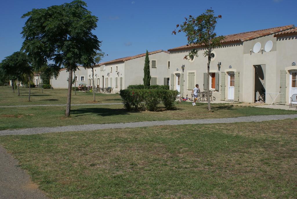 Hotel Restaurant Les Jasses De Camargue Gallargues-le-Montueux Dış mekan fotoğraf